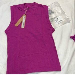 SKIMS Mock Neck Tank NWT